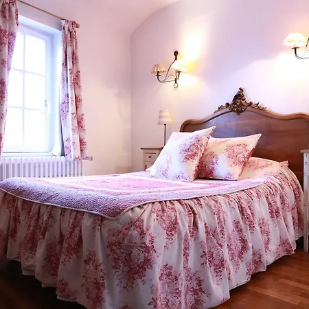 De La Cathédrale Hotel 3*